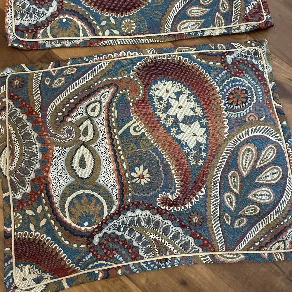 EUC Pier 1 Imports Earth Tones Paisley floral King Comforter Shams Retired